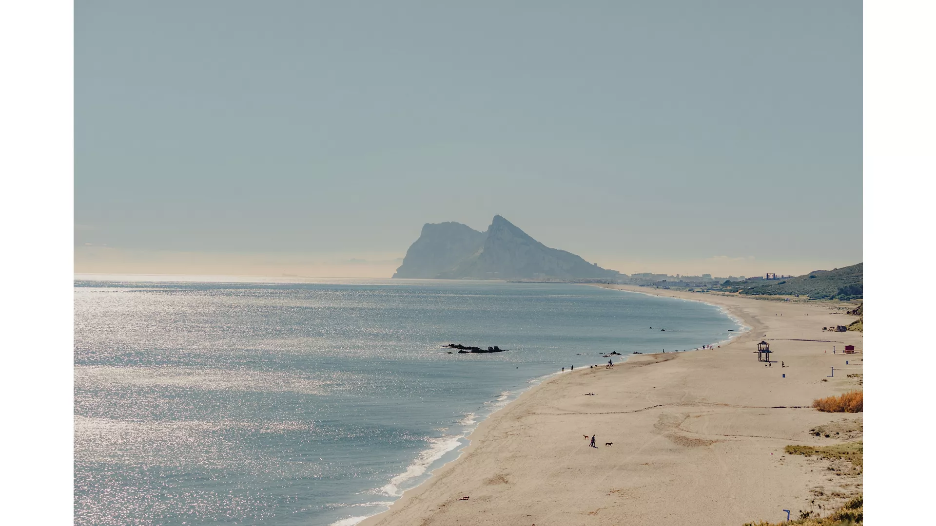 A Journey of Sculpted Shores and Sunlit Plazas