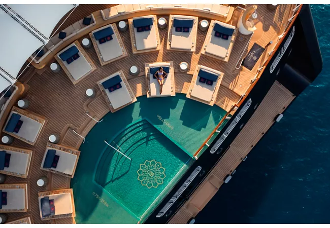Astern Pool & Bar