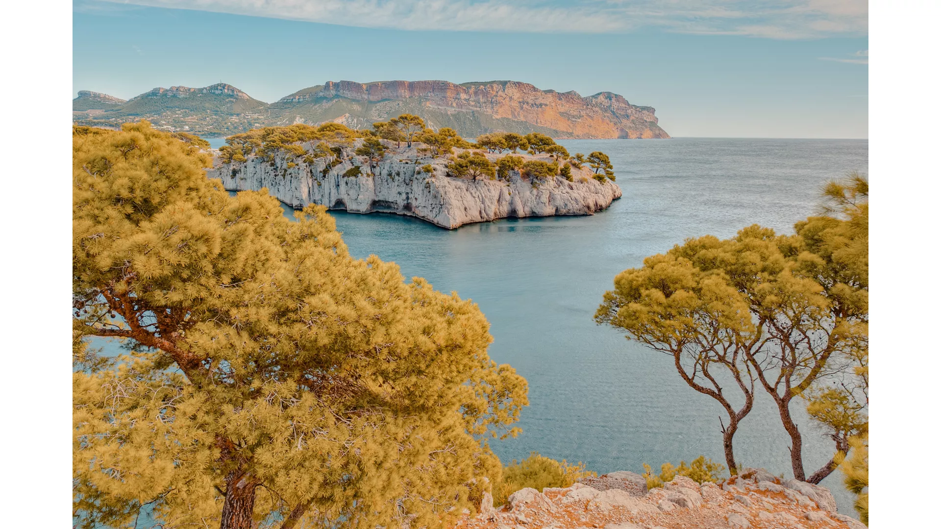 A JOURNEY OF BEWITCHING SCENERY & CULTURAL TREASURES