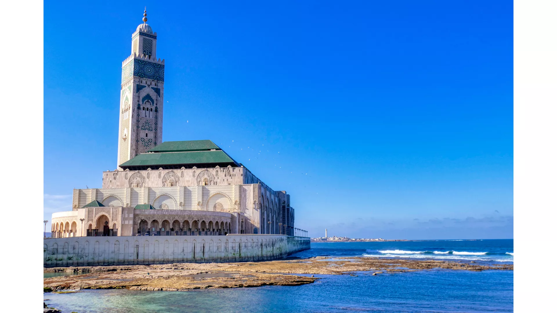 A JOURNEY TO COSMOPOLITAN CASABLANCA & CASTAWAY CANARIES
