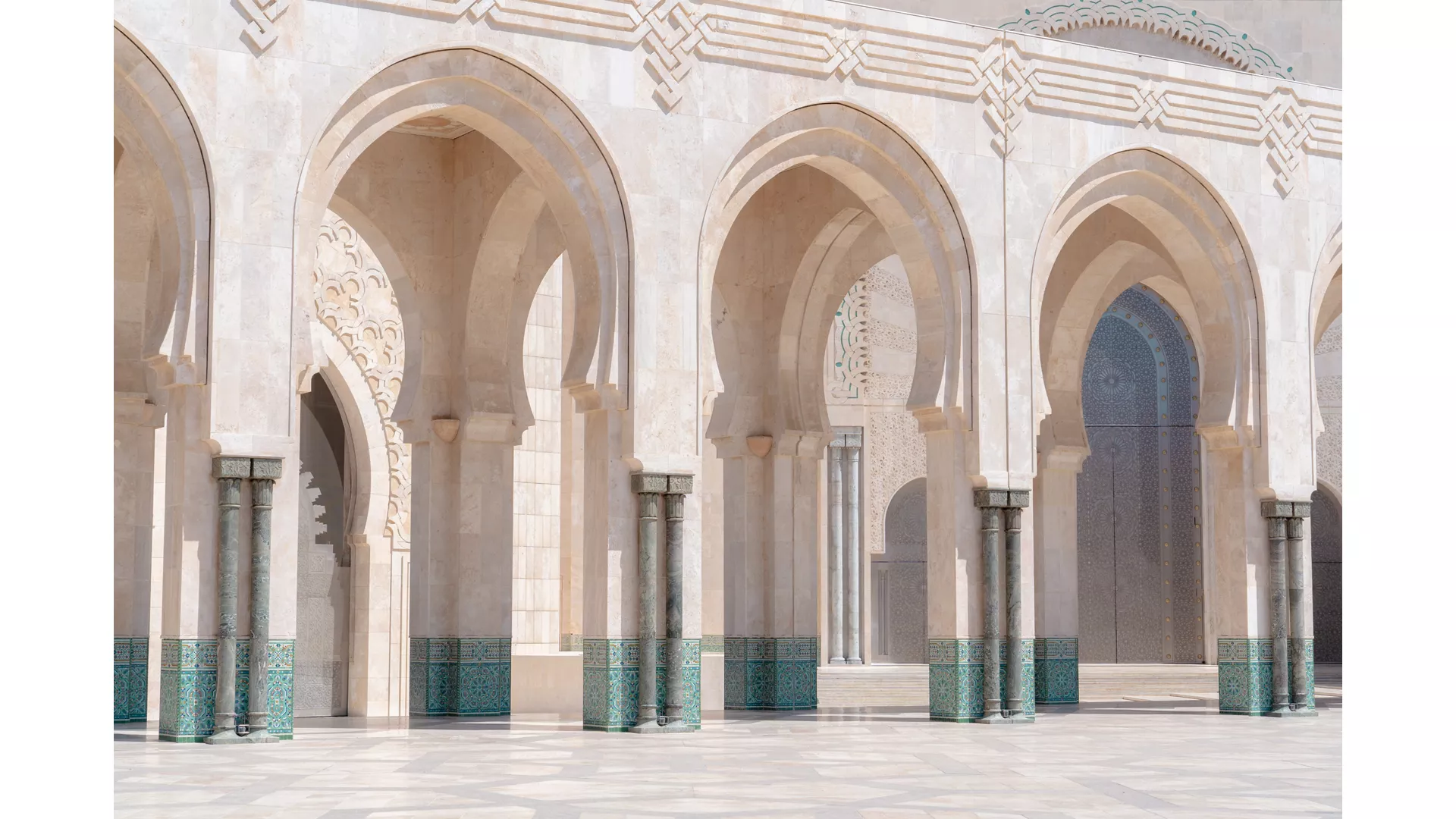 A JOURNEY OF BEGUILING LANDSCAPES & ENCHANTING MEDITERRANEAN DELIGHTS