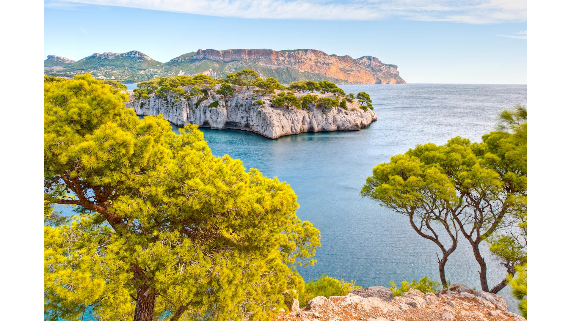 AN EXTENDED JOURNEY OF SPECTACULAR NATURE AND HISTORIC HOTSPOTS