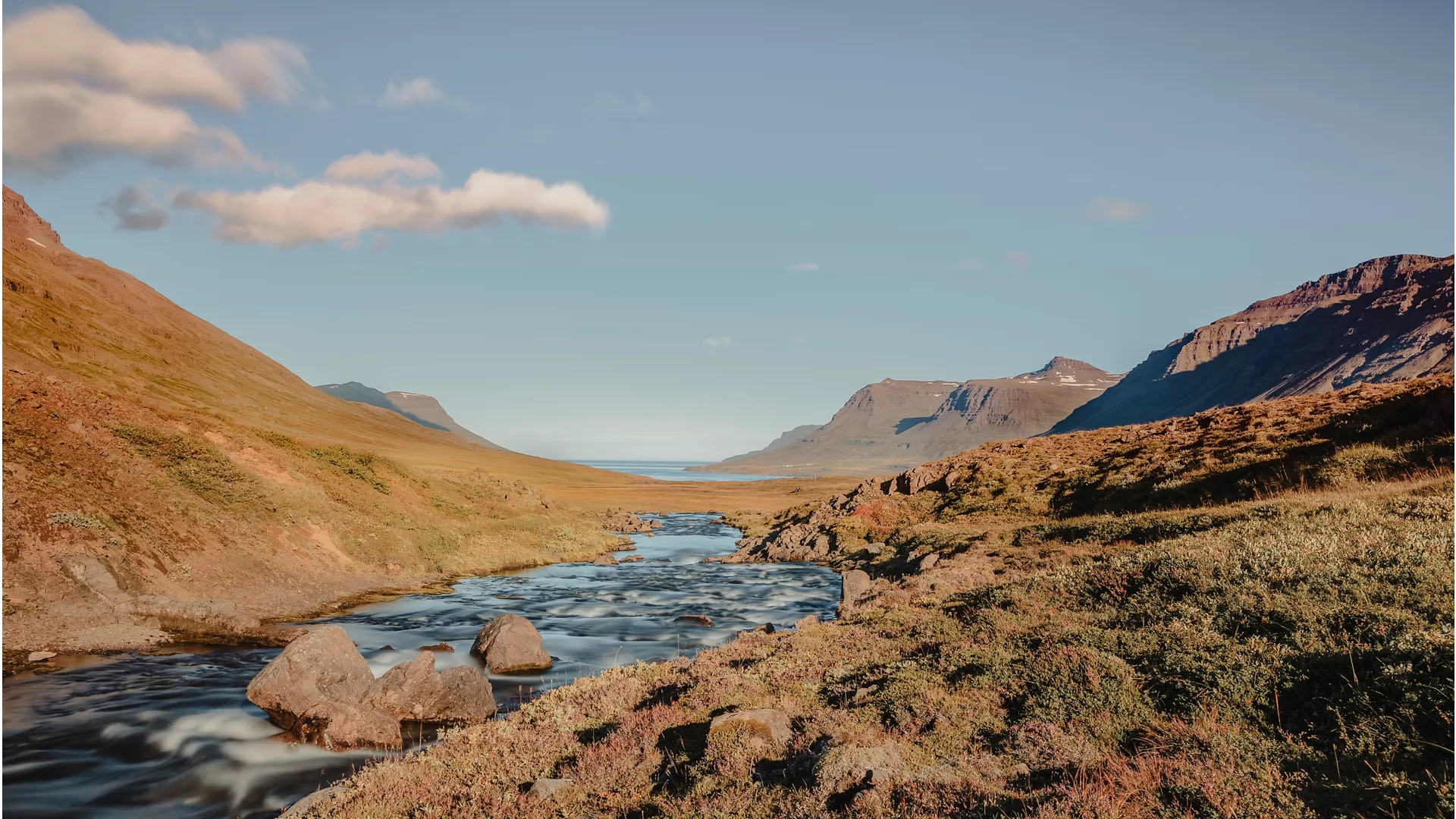 An Extended Journey through Northern Shores and Glacial Realms
