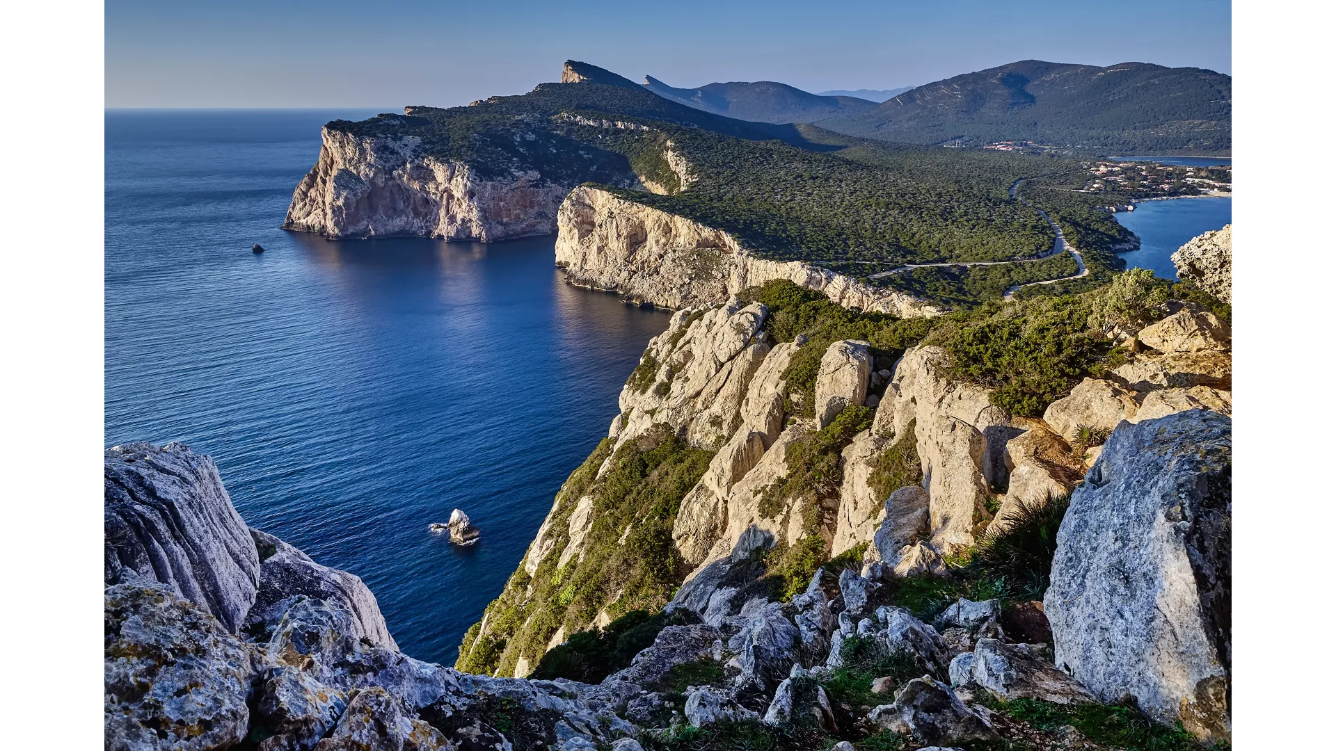 AN EXTENDED JOURNEY OF MEDITERRANEAN ISLANDS AND ARTISTIC MASTERPIECES