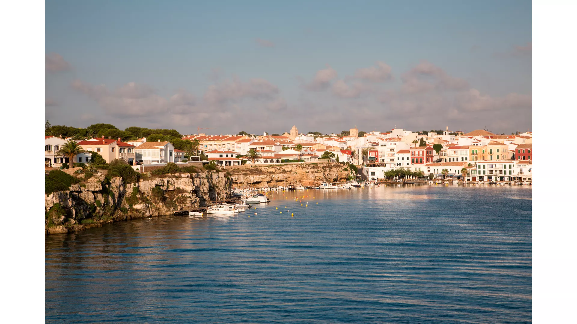 AN EXTENDED JOURNEY TO MODERNIST MASTERPIECES AND SUNNY SHORES