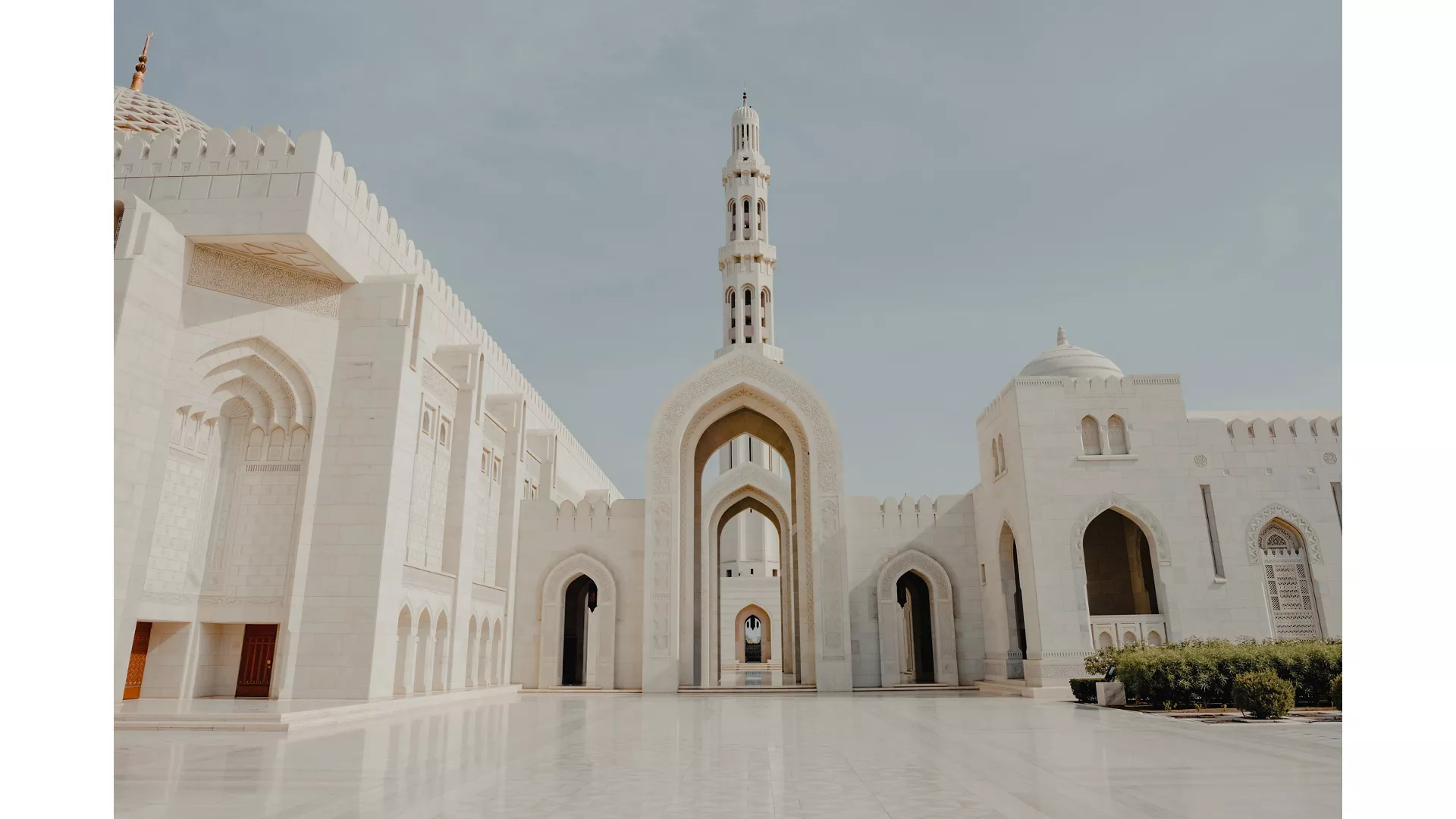 A JOURNEY TO THE WHISPERING SANDS OF OMAN