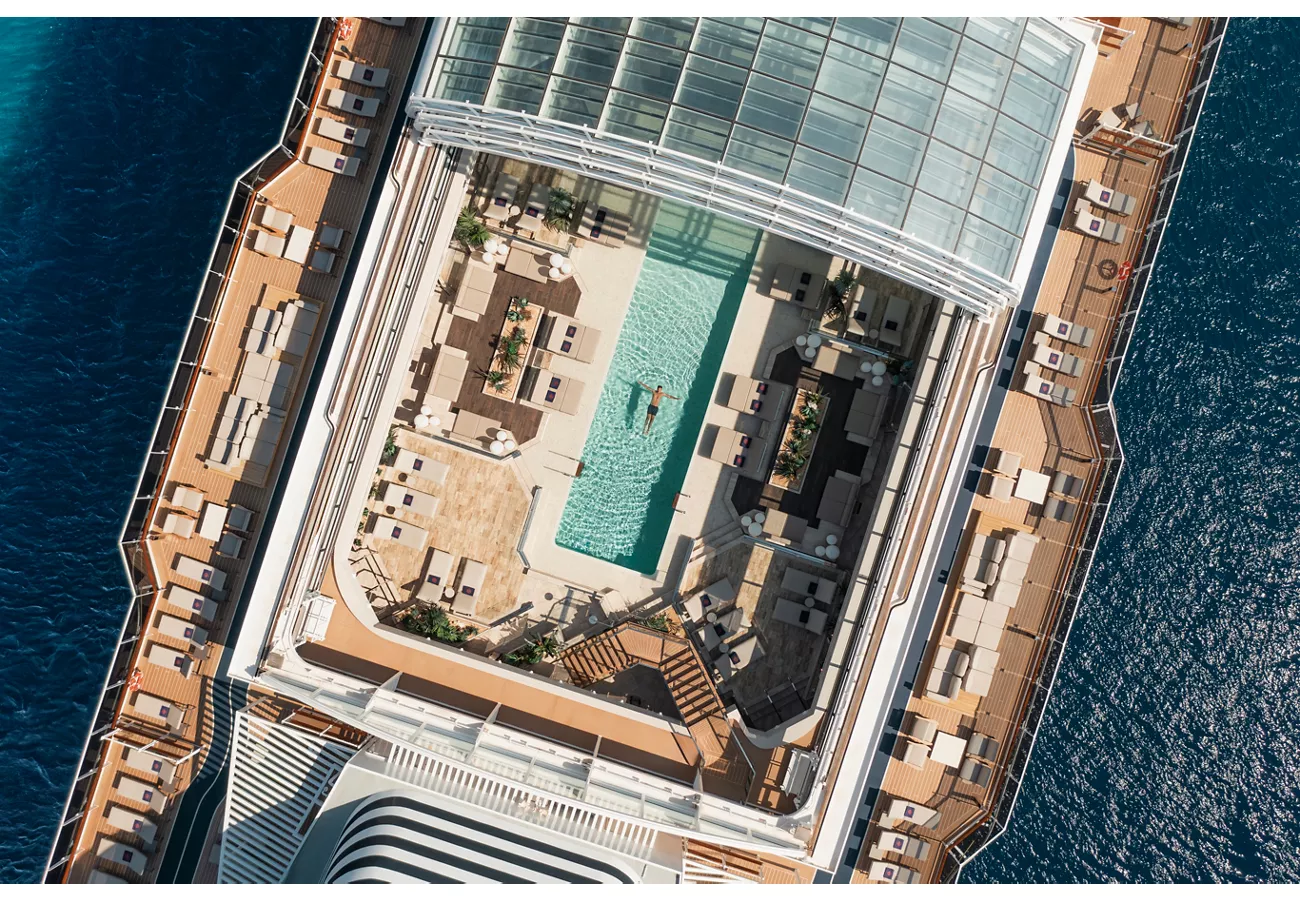 EXPLORA II pool deck aerial