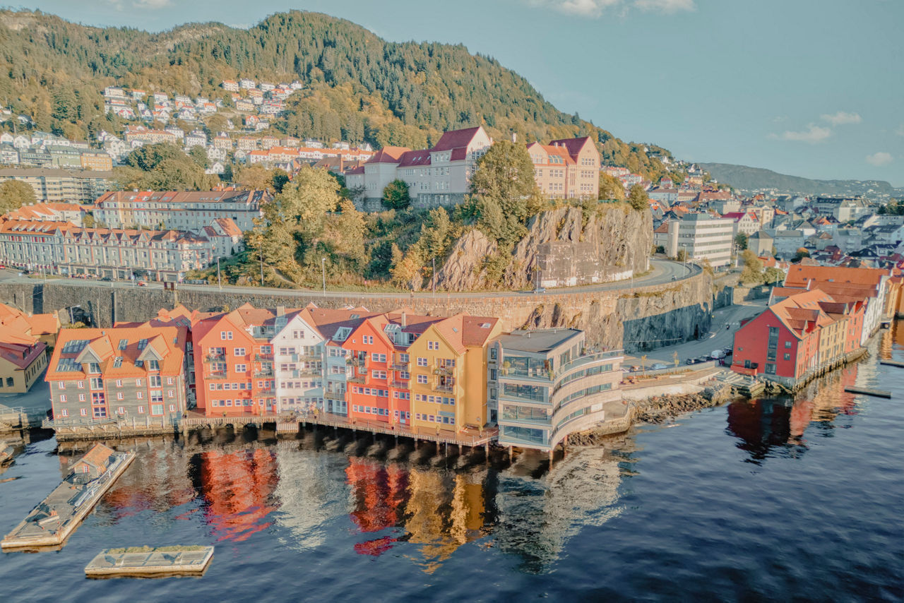 Cesta skrze majestátní fjordy a krásu útesů