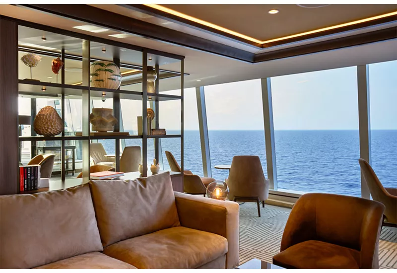 Ocean Lounge