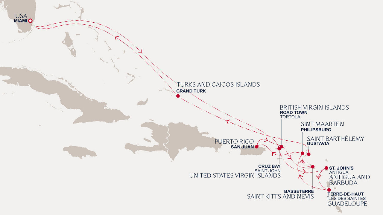 Prodloužená cesta za sluncem zalitými obzory a safírovými zátokami