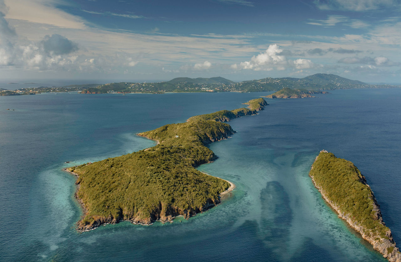 A Journey through Art Deco Wonders & Caribbean Adventures