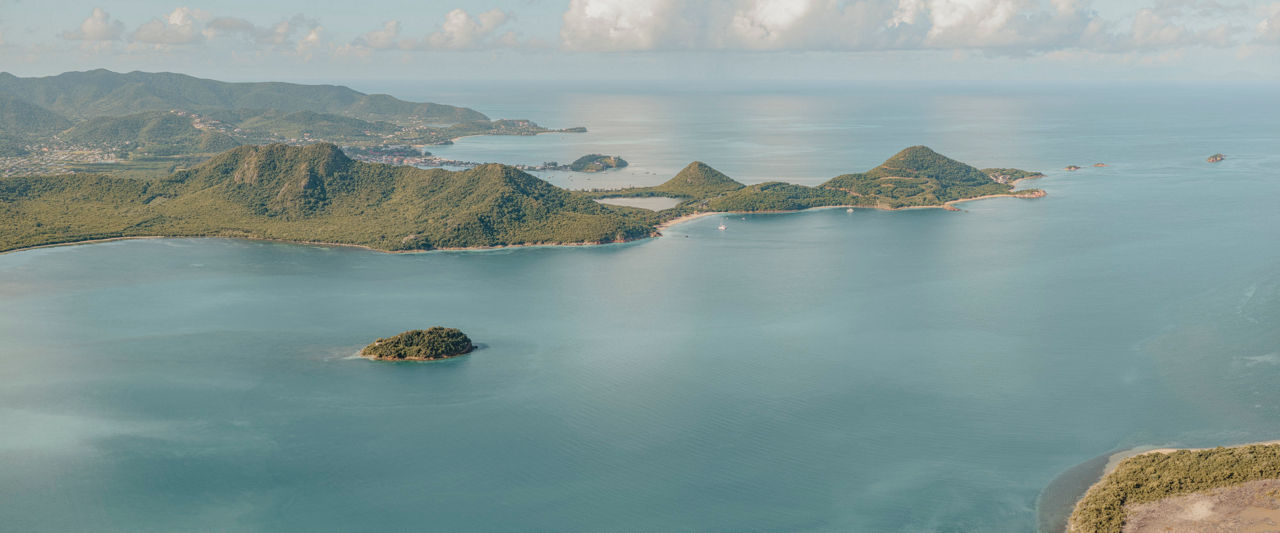 Prodloužená cesta k odlehlým ostrovům a pobřežním rájům